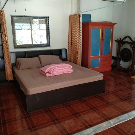 海滩度假屋 Taling Ngam Beach 外观 照片